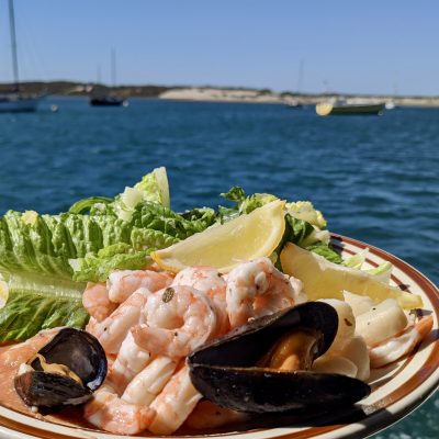 Brunch plate on Chablis Cruises